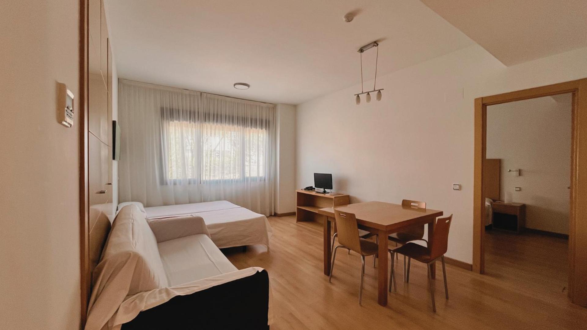 Hotel-Apartamentos Tartesos Las Rozas de Madrid Luaran gambar